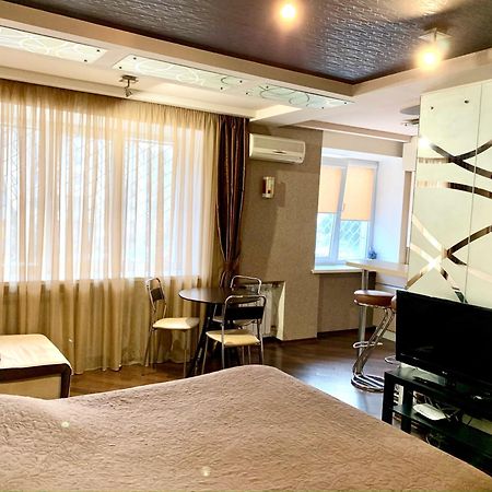 Apartment In Kharkiv , Prospect Nauki 19A ภายนอก รูปภาพ